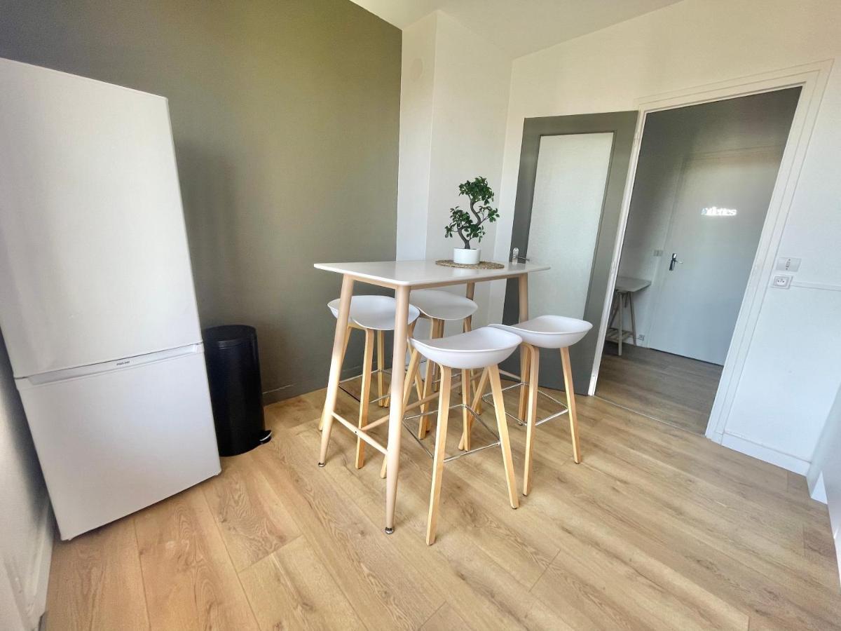 Appartement Charcot Lyon Exterior foto